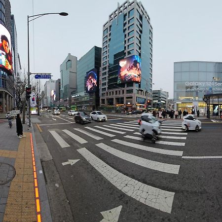 Hongdae Residence-2 1Min From Hongik Uni Station Exit #1 Szöul Kültér fotó